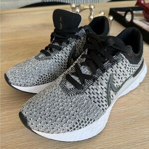 Nike React Infinity Flyknit, Man, US 11 (Like new, worn ones)